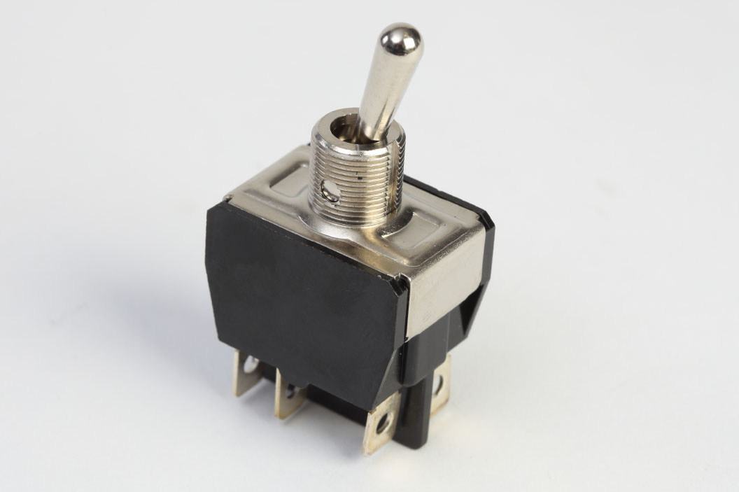 DPDT 15A Toggle Switch
