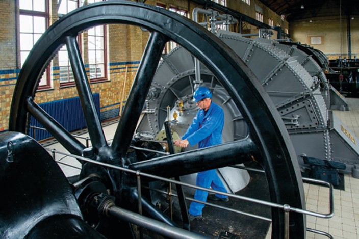 Woudagemaal - Monumentaal onderhoud - Nederland