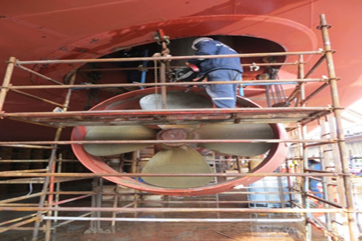  On-site overhaul of azimuth thrusters at Turkish shipyard  